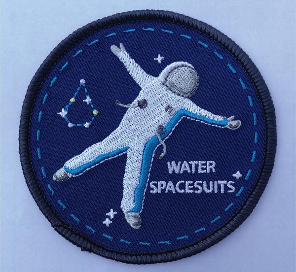 Ecusson Water Space Suits